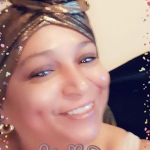 Meet your Posher, Jacqueline